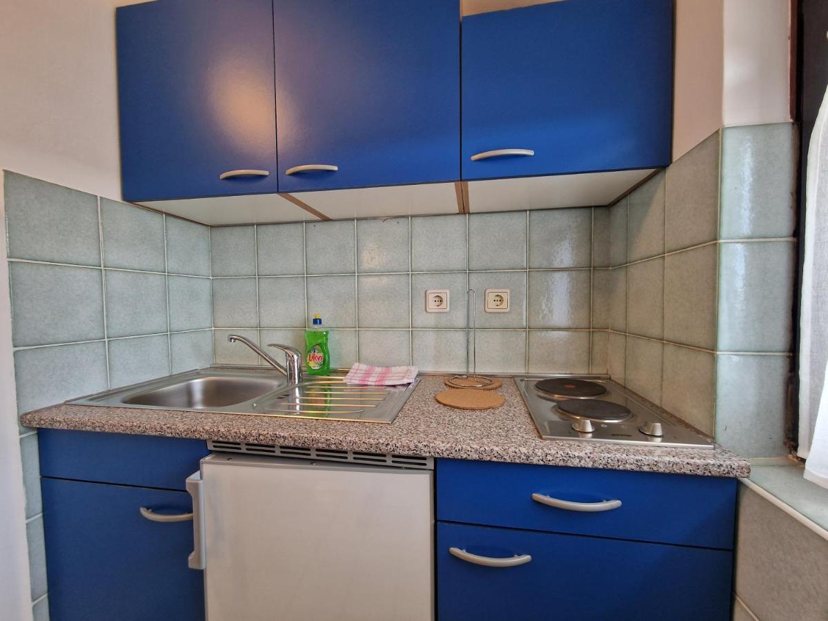 Apartments Katarina - New Renovated Ровинь Экстерьер фото