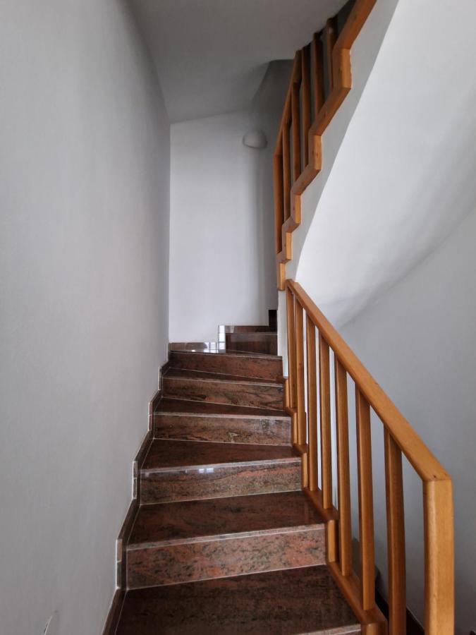 Apartments Katarina - New Renovated Ровинь Экстерьер фото