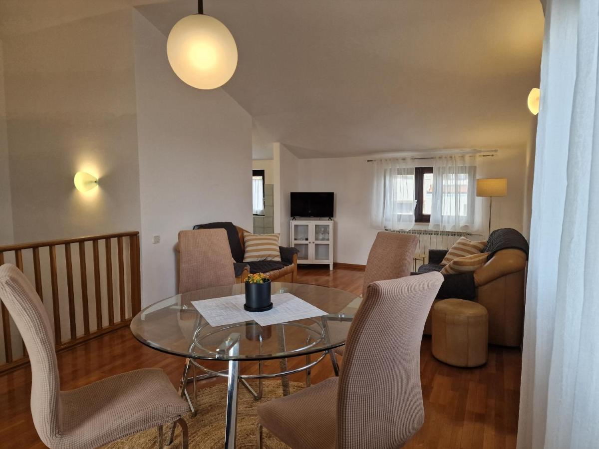 Apartments Katarina - New Renovated Ровинь Экстерьер фото